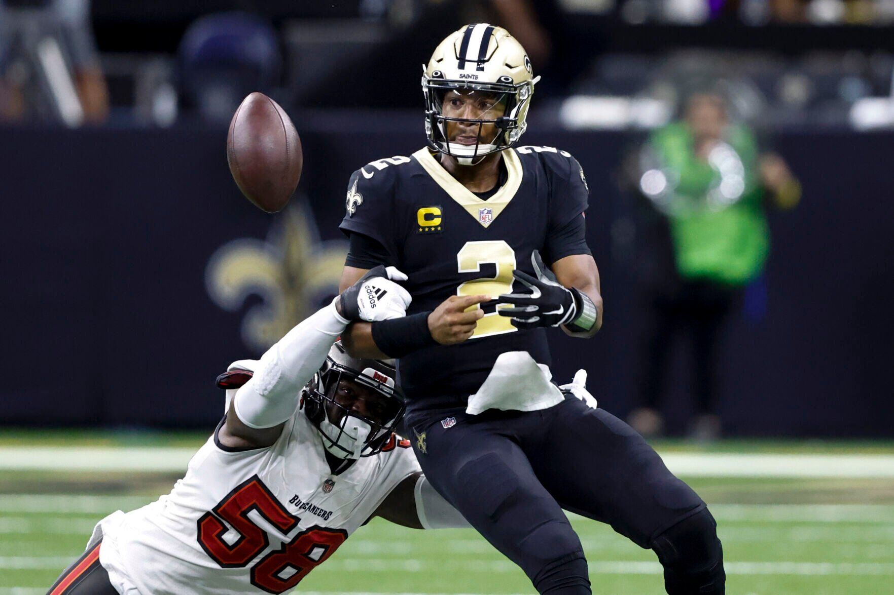 APTOPIX Buccaneers Saints Football